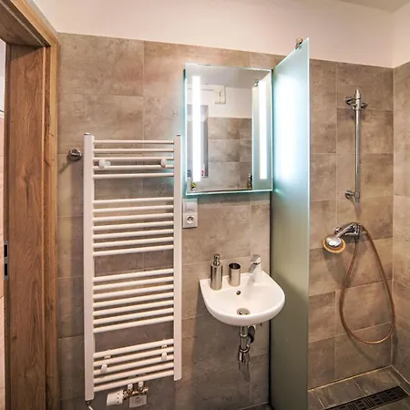 V Sachu-3 By Interhome Apartamento *
